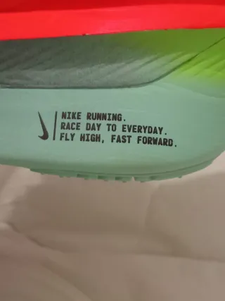 Nike Zoom Fly 6 Talla 46 Naranja y Verde