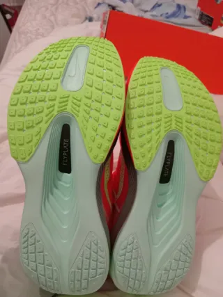 Nike Zoom Fly 6 Talla 46 Naranja y Verde