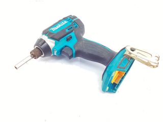 taladro a bateria makita dtd152