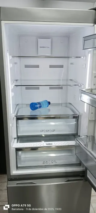 NEVERA COMBI SHARP NO FROST ENERGÍA A++