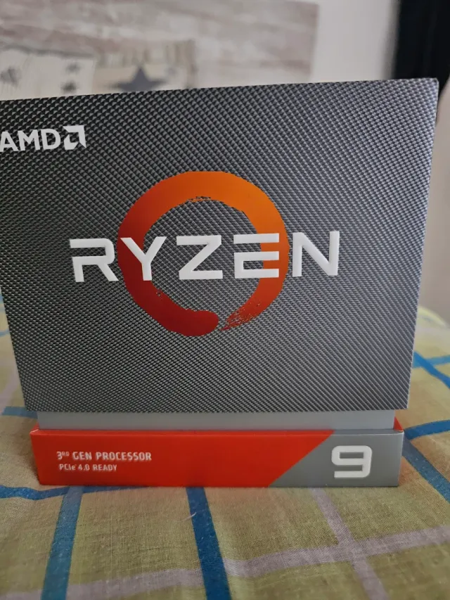 AMD Ryzen 9 3900X + Disipador