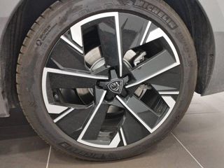 Peugeot 508 SW HYBRID 225 e-EAT8 GT