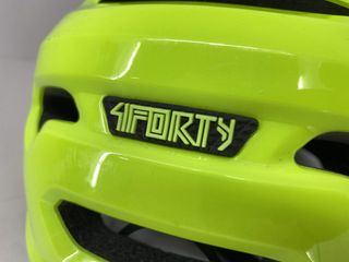 casco ciclismo bell no indica