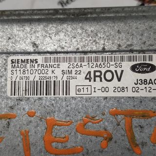 Centralita del motor Ford Fiesta 2S6A12A650SG S118107002K 2S6A-12A650-SG