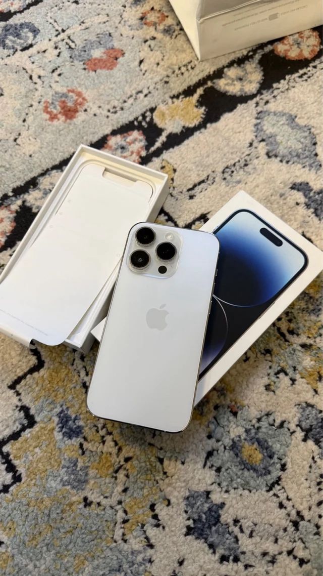 iPhone 16 Pro 128GB Plata