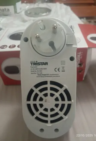 Calefactor Tristar KA-5084 Plug Heater