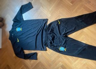 Chándal Nike Brasil Negro y Amarillo