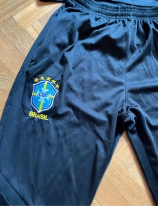 Chándal Nike Brasil Negro y Amarillo