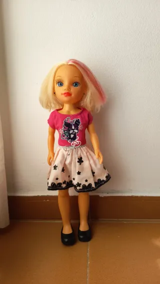 Muñeca Nancy rokera