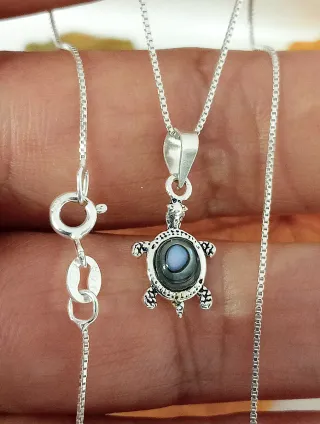 Collar tortuga Avalon natural  plata de ley 925