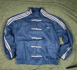 Chaqueta Adidas estilo asiático azul