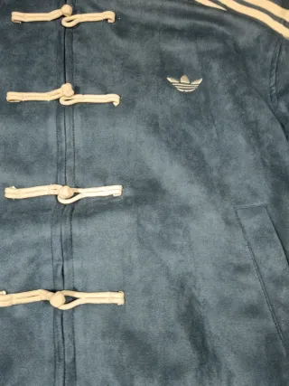 Chaqueta Adidas estilo asiático azul