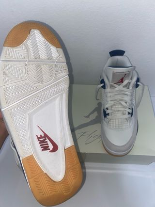 Jordan 4 SB Retro Navy Blue