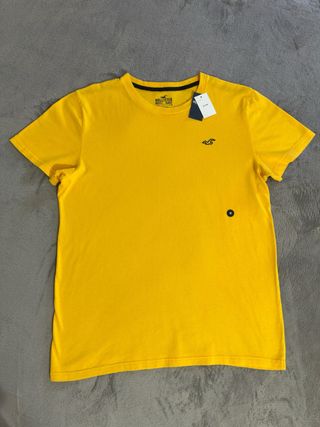Camiseta Hollister Amarilla Nueva con etiqueta
