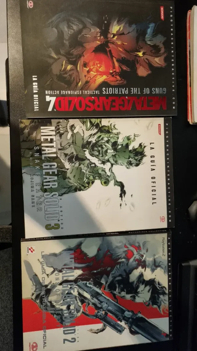 🇪🇸 Metal Gear Solid 2, 3 e 4. Guide ufficiali