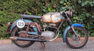 MV Agusta carreras moto clásica , antigua, vieja.