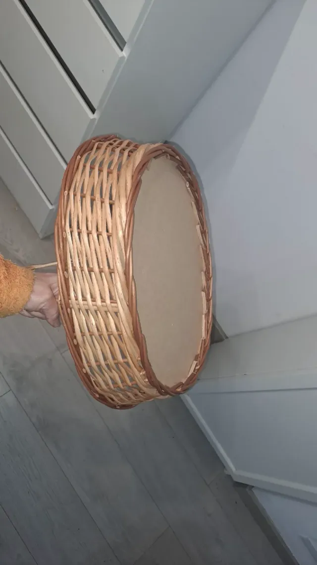 Cesta de mimbre nueva