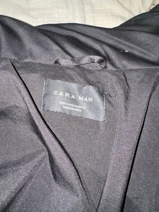 Chaquetón largo plumón Zara hombre negro