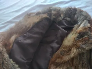 Abrigo auténtico de piel de zorro siberia