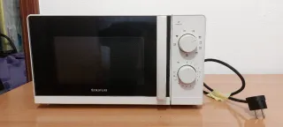 Microondas Taurus blanco  Modelo MW750MG
