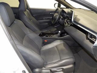 TOYOTA C-HR 2.0 180H Advance Luxury