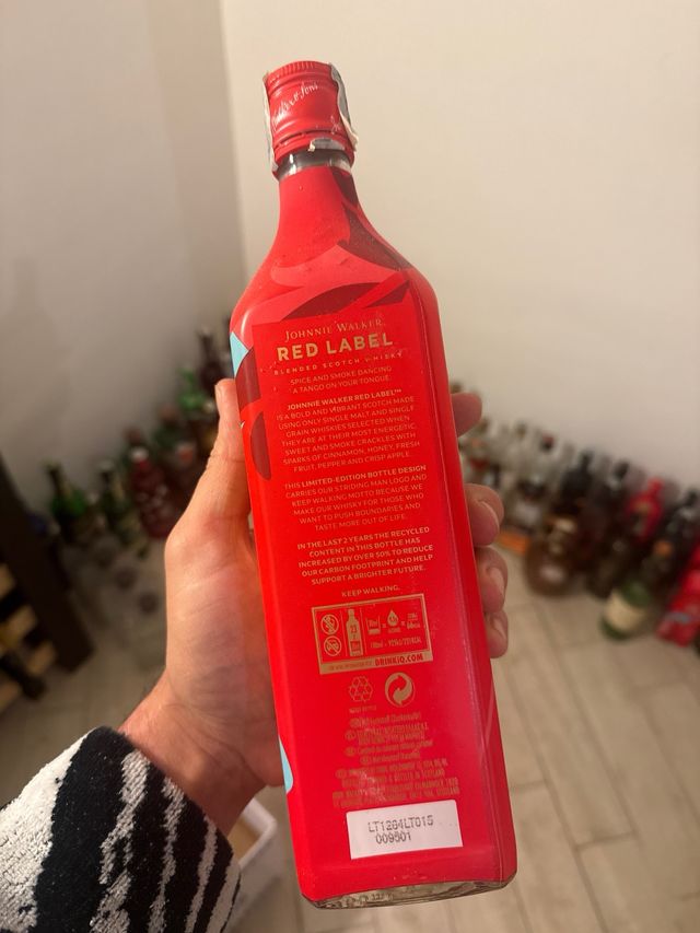 Bottiglia Johnnie Walker Red vuota