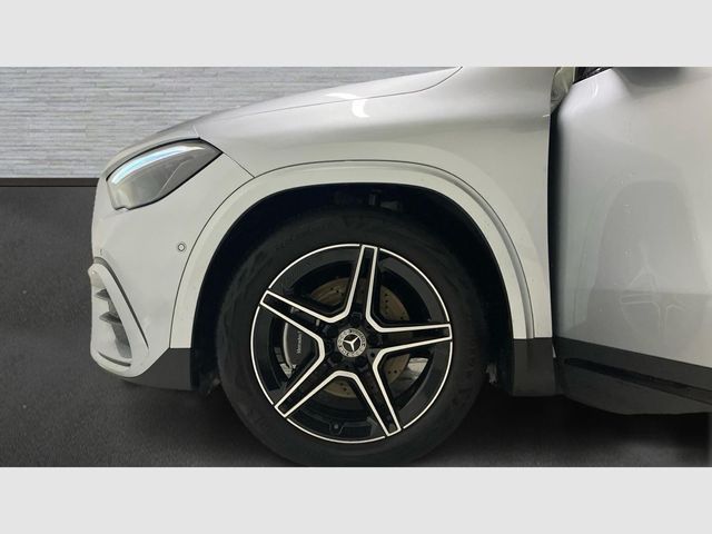 Mercedes Benz GLA GLA 200 D