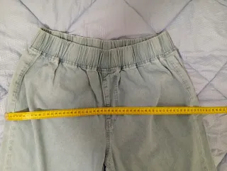 Vaquero ancho XL sin estrenar, cosido en el bajo