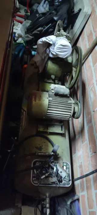 Compresor antiguo 300 litros