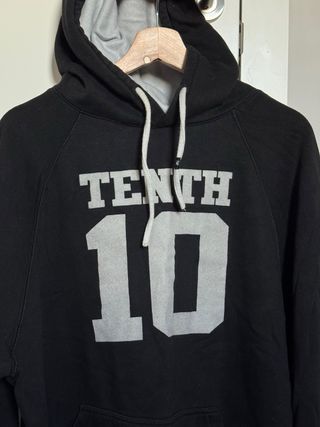 Sudadera negra con interior calentito