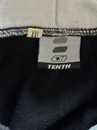 Sudadera negra con interior calentito