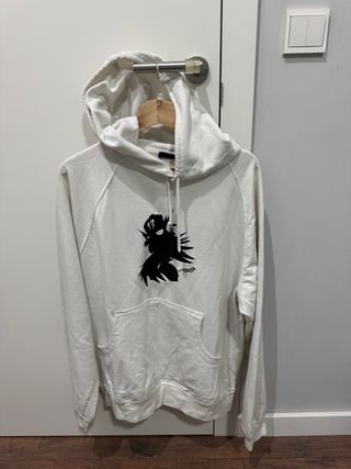 Sudadera con capucha y bolsillo