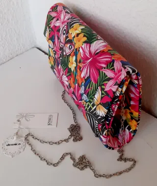 Clutch JESSICA com alça floral e borboletas