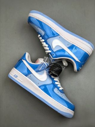 Zapatillas Nike Air Force 1 Azul y Blanco
