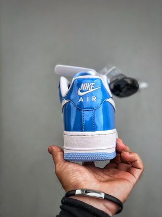 Zapatillas Nike Air Force 1 Azul y Blanco