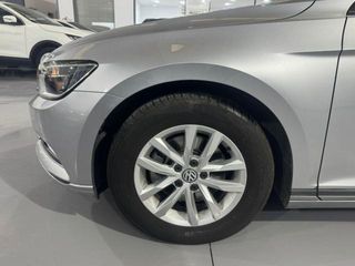 VOLKSWAGEN Passat Edition 2.0 TDI BMT 110 kW (150 CV)