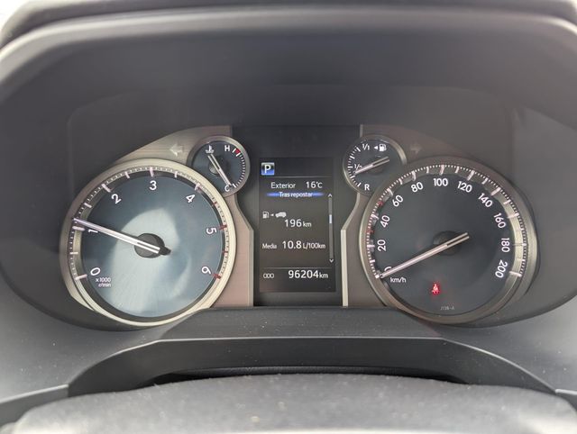 TOYOTA Land Cruiser 2.8 D-4D GX 7 Plazas