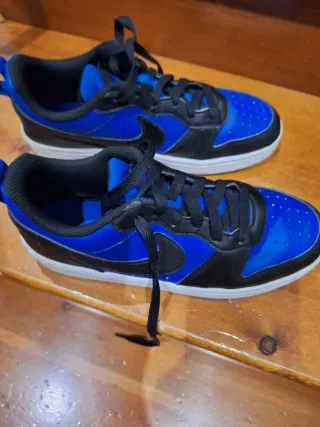 Zapatillas Nike Niño Azul y Negro