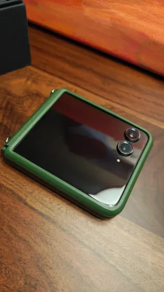 Motorola Razr 50 Ultra 9 mesi di utilizzo, con garanzia