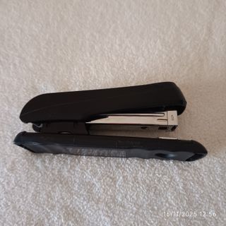 Grapadora Bismark PO-2051