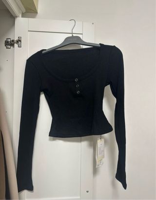 Top negro manga larga