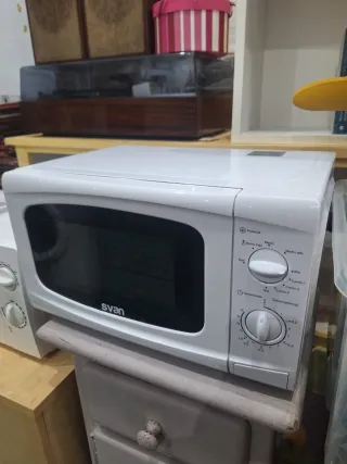 Microondas Svan Blanco