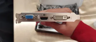 Scheda Video ASUS Radeon HD 5450 1GB DDR3