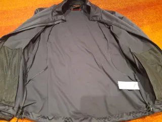 Cazadora Montaña Mammut XL Softech