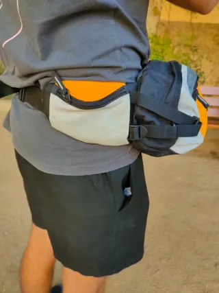 Riñonera Deuter Naranja y Gris