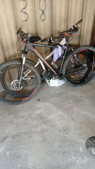 Bicicleta MTB CUBE LTD PRO 29