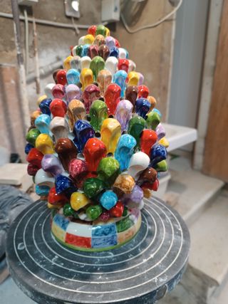 Pigna traforata Caltagirone cm 30