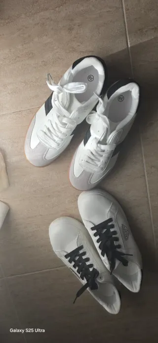 Zapatillas deportivas blancas y negras talla 39