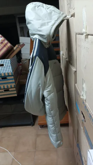 Chaqueta Adidas Beige y Azul Talla M