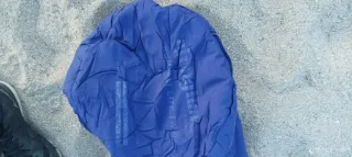 Colchoneta hinchable camping y saco de dormir